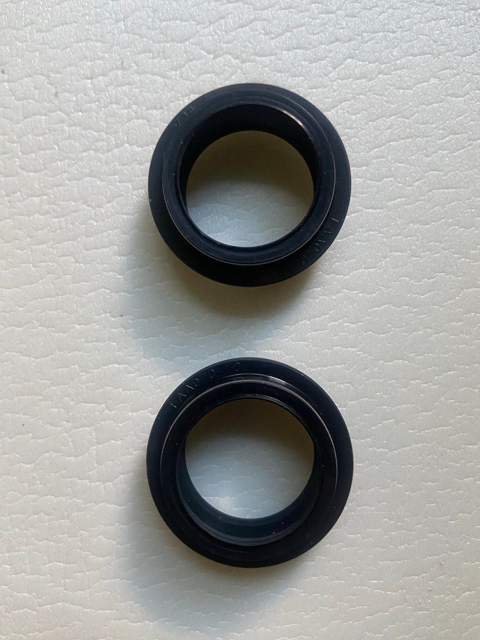 Башинг SR Suntour 28 мм сальники, XCT 28mm