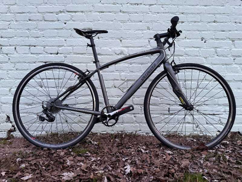 велосипед Specialized Sirrus Comp
