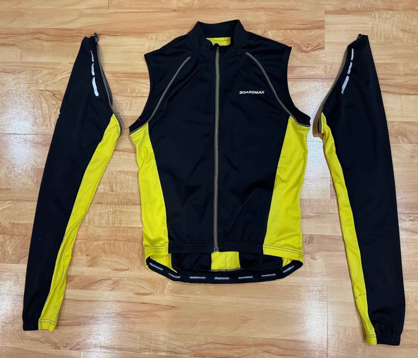 Велокуртка трансформер, с отстегивающимися рукавами. Размер S и М