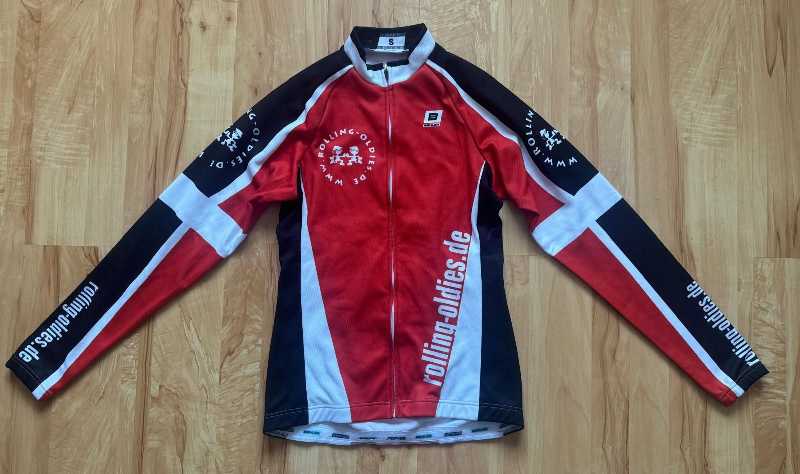 Велоджерси тонкое и теплое, с длинным рукавом. Размеры S-М