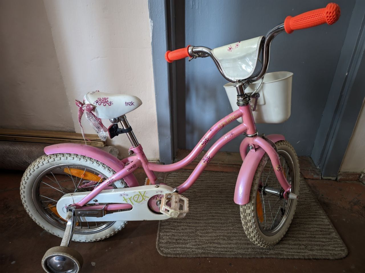 Детский велосипед Trek Mystic 16