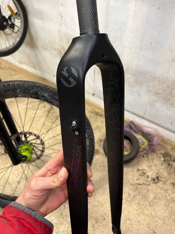 Вилка карбоновая 29’’ TOSEEK T800