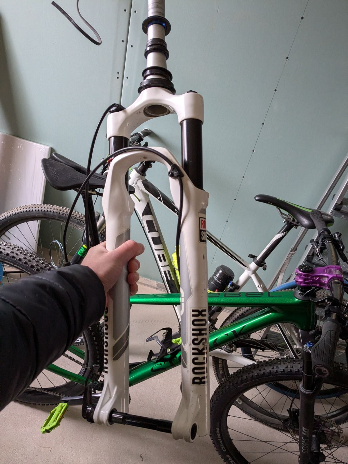 Вилка RockShox SID 27.5
