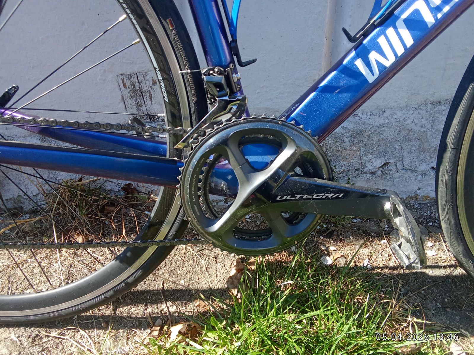 Спортивный,карбоновый велосипед