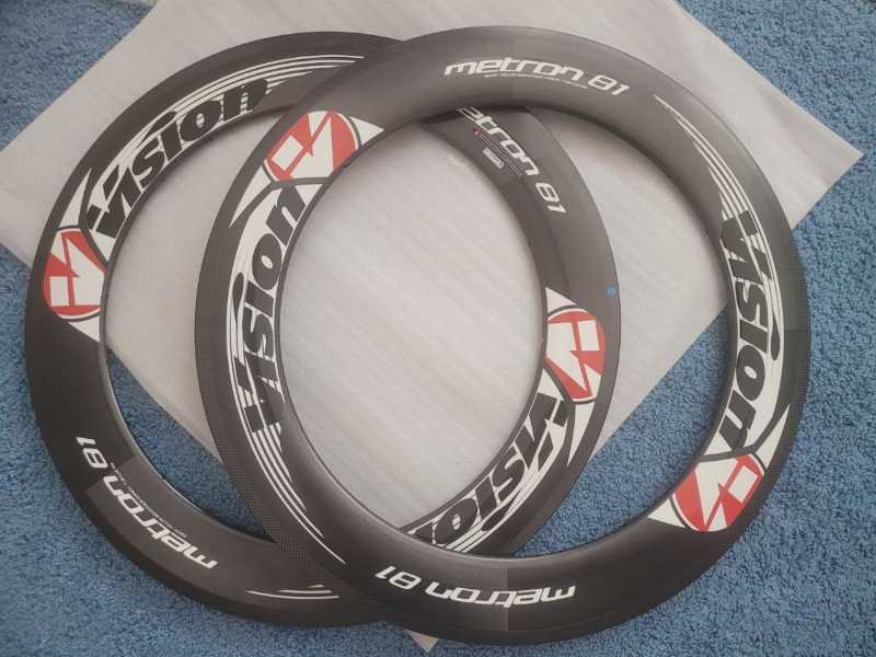 Шоссейные карбоновые обода Vision Metron 81, под трубку, обод/диск тормоз