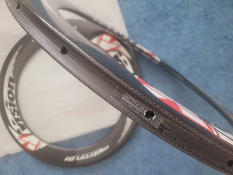 Шоссейные карбоновые обода Vision Metron 81, под трубку, обод/диск тормоз