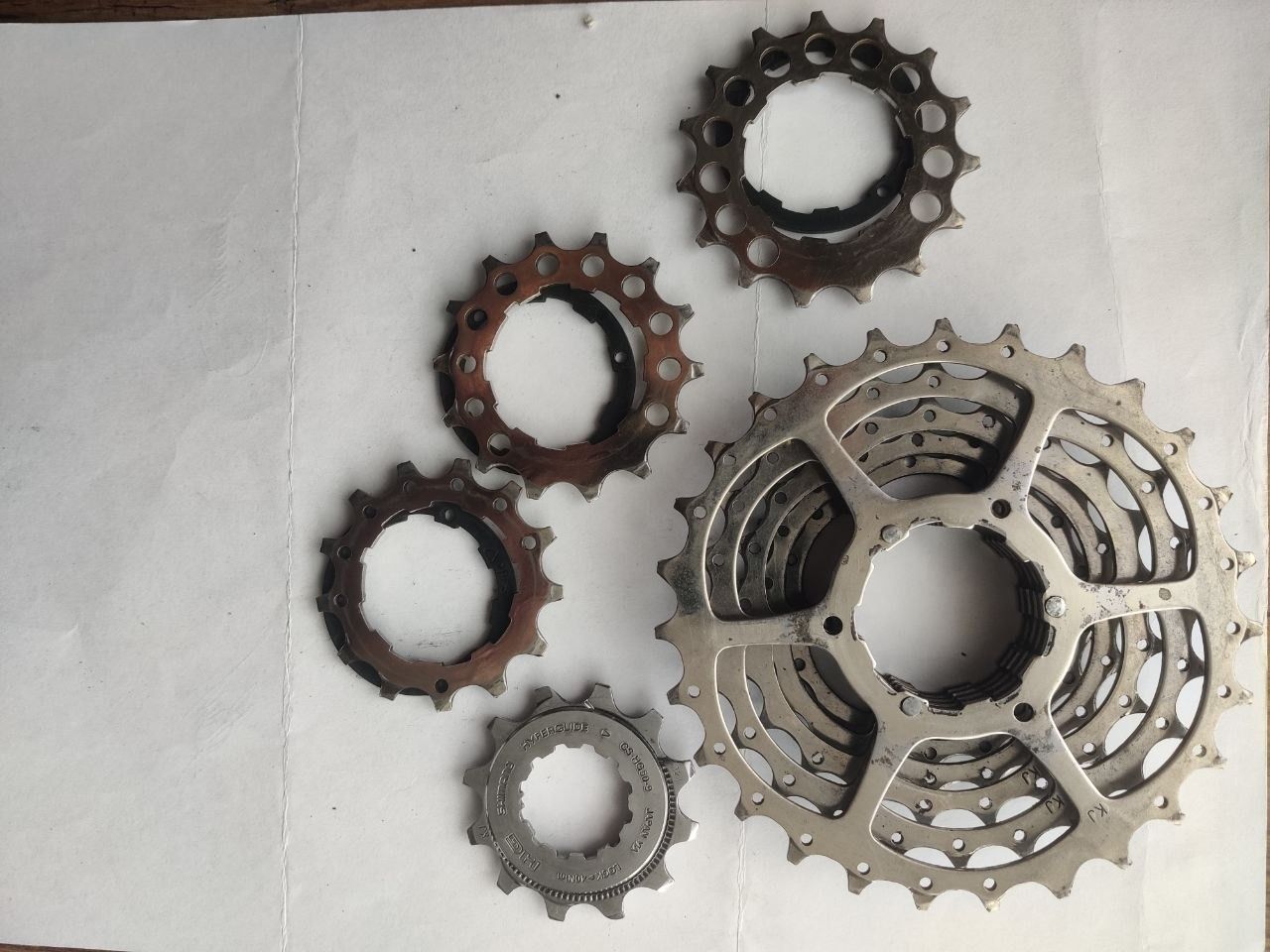 Кассета на 9 скоростей.. HG SHIMANO CS HG 50-9 HYPERGLIDE JAPAN Нормальное состояниеЦена 35 руб