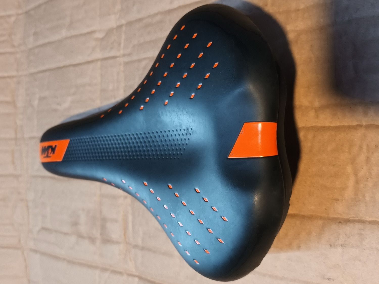 Седло KTM