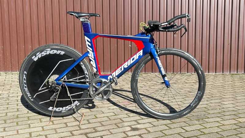 Merida Warp TRI Limited