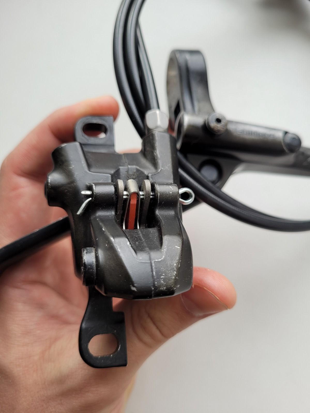 Гидравлические тормоза Shimano MT-200