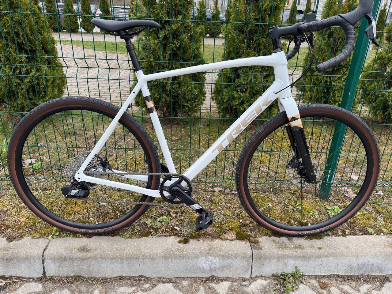Trek Checkpoint ALR 5 AXS Gen 3 (2024)