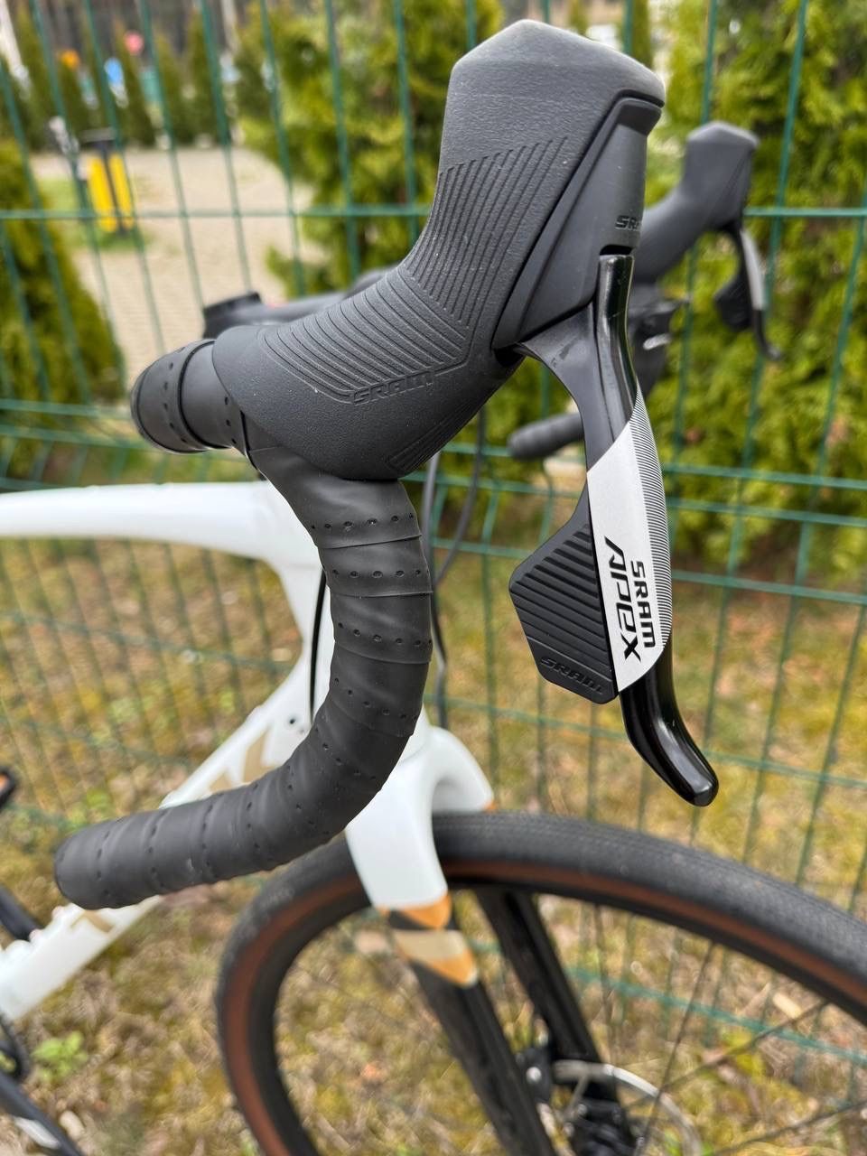 Trek Checkpoint ALR 5 AXS Gen 3 (2024)