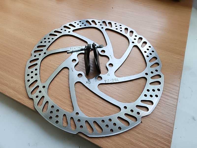 Велозапчасти Shimano и др. Б/у