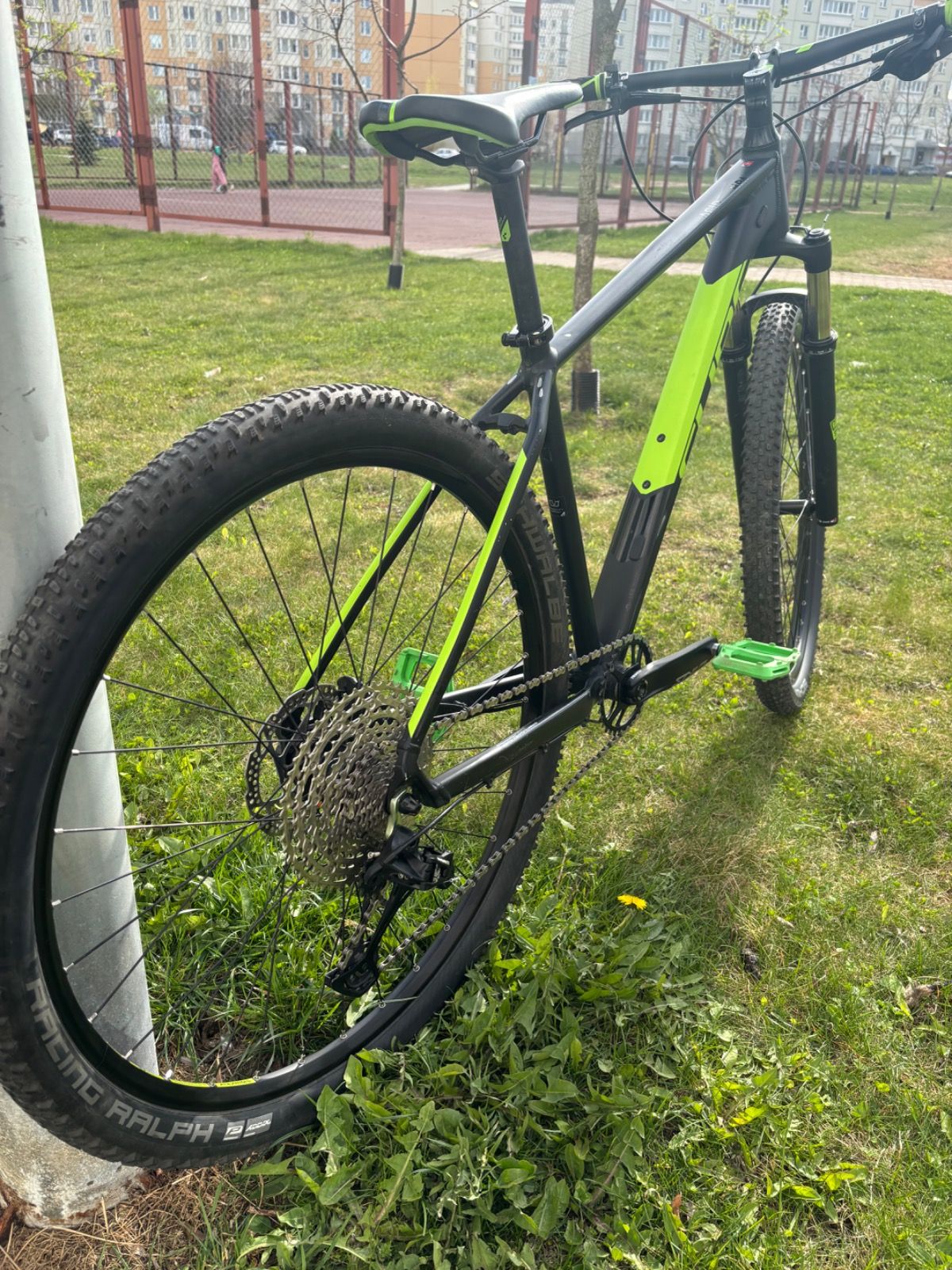 Велосипед Cube ACID