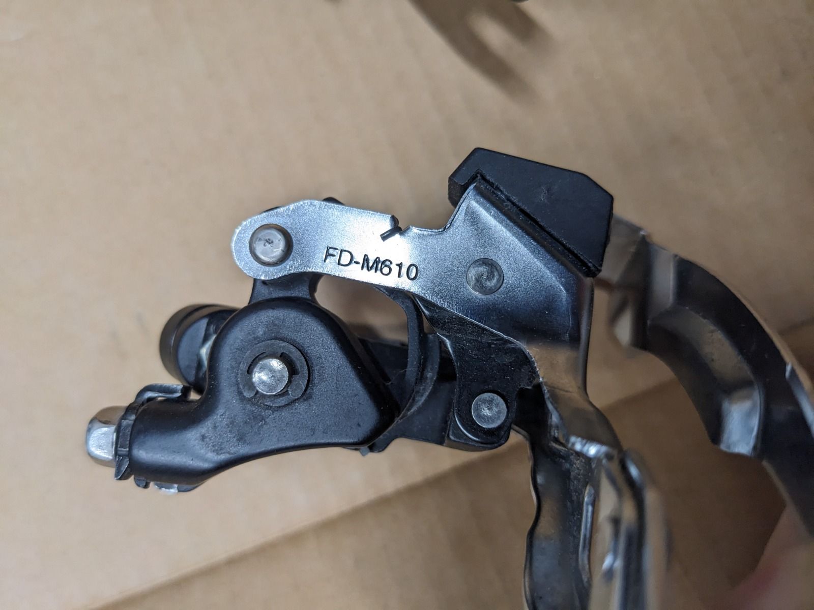 Манетка и переключатель deore новые