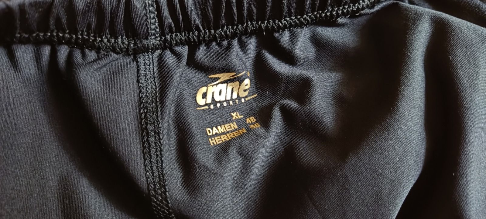 Велотрусы с памперсом Crane ,  размер XL , на 56 . состояние новое