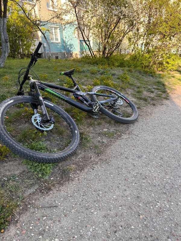 Велосипед двухподвес Trek remedy 7 27.5
