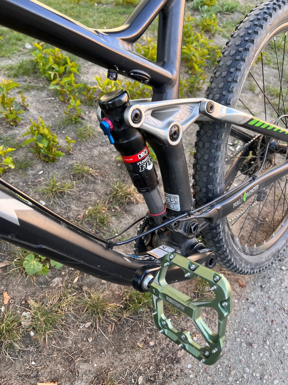 Велосипед двухподвес Trek remedy 7 27.5