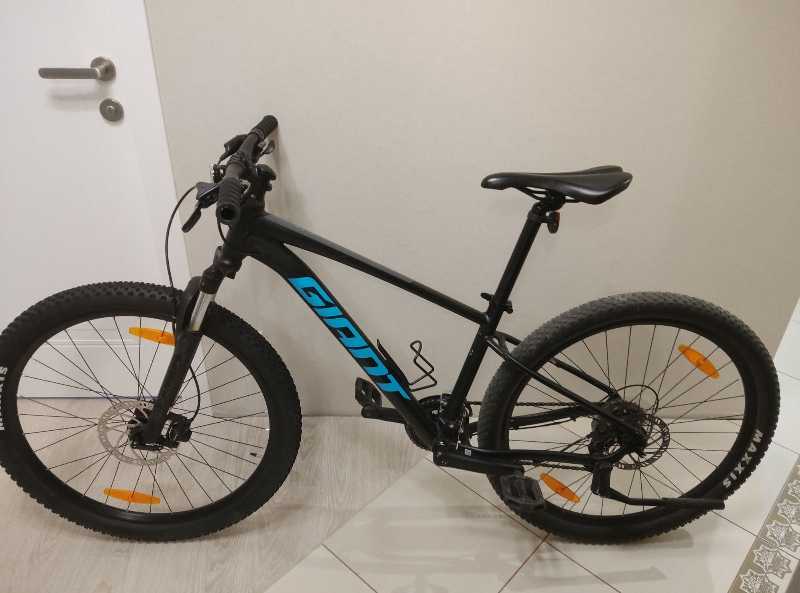 Велосипед Giant Tolan 3 S 27,5 (2024)