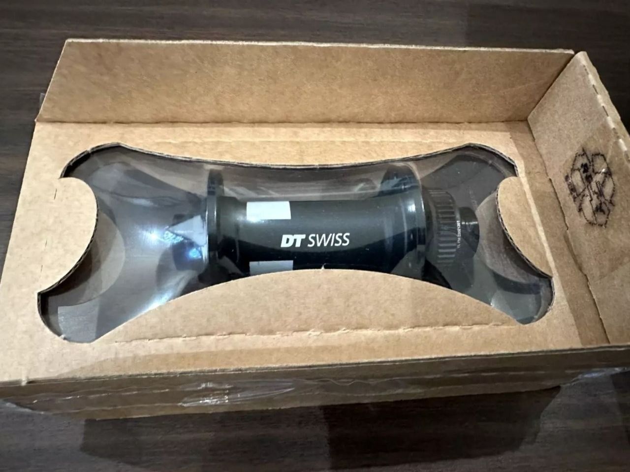Втулка перед Dt Swiss 350, boost 15х110, 28 отв, центерлок, новая