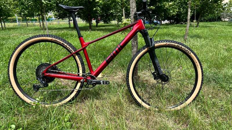 Горный велосипед BMC Twostroke 01 FOUR (M)