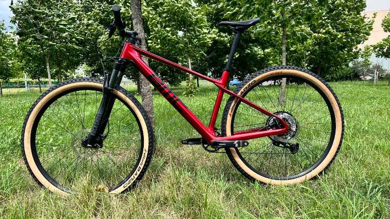 Горный велосипед BMC Twostroke 01 FOUR (M)