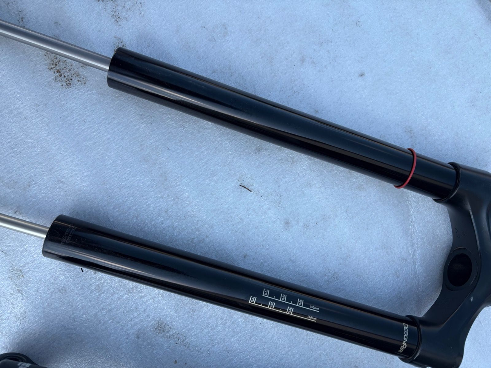 Rockshox yari 29”
