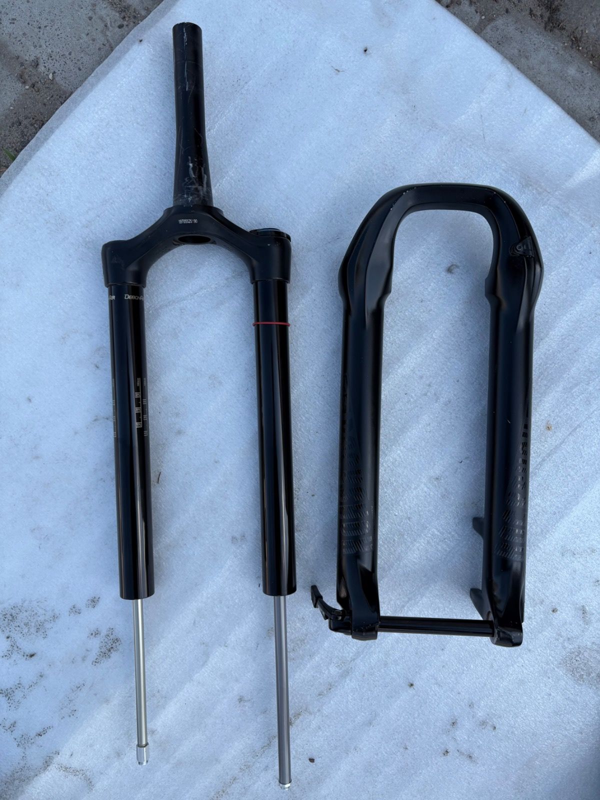 Rockshox yari 29”