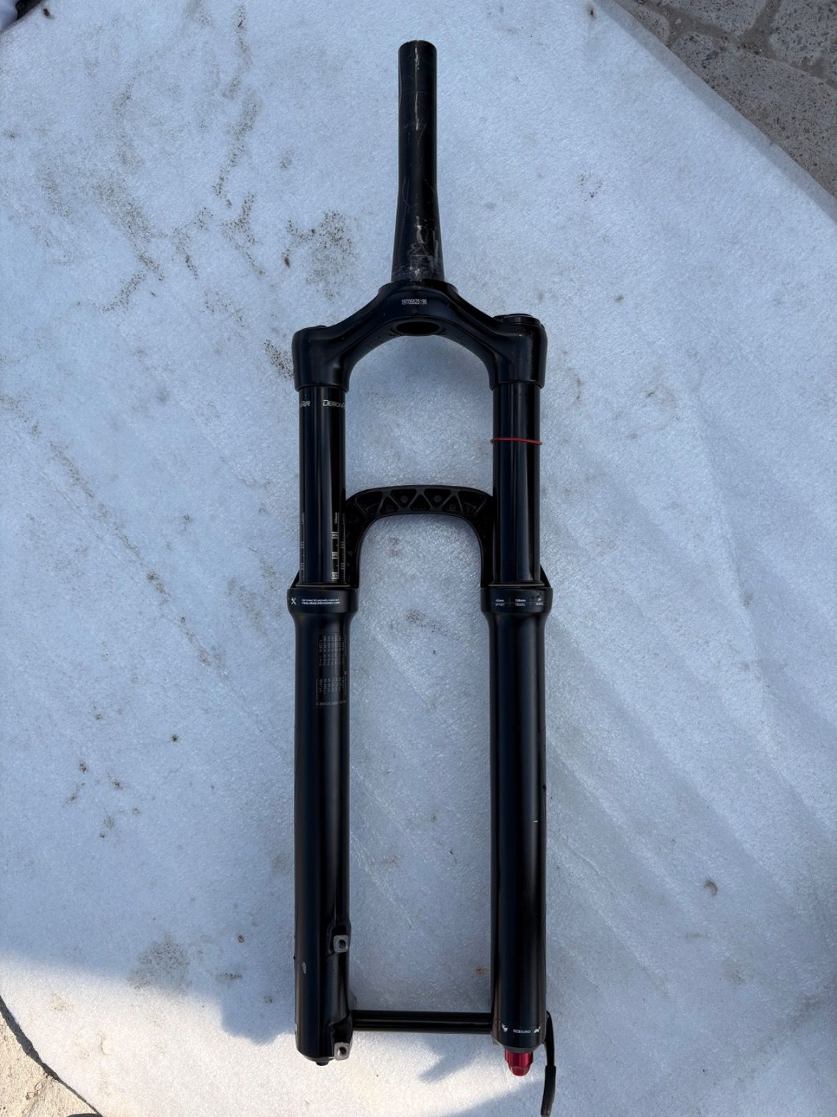 Rockshox yari 29”