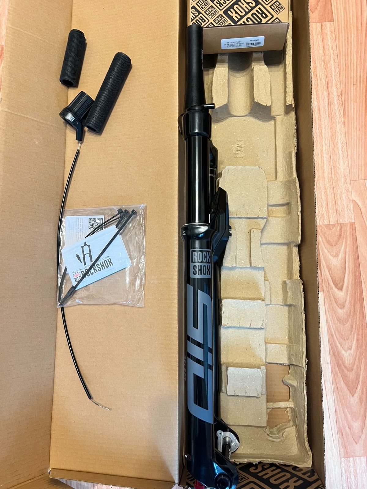 Амортизационная вилка RockShox SID Select 3P