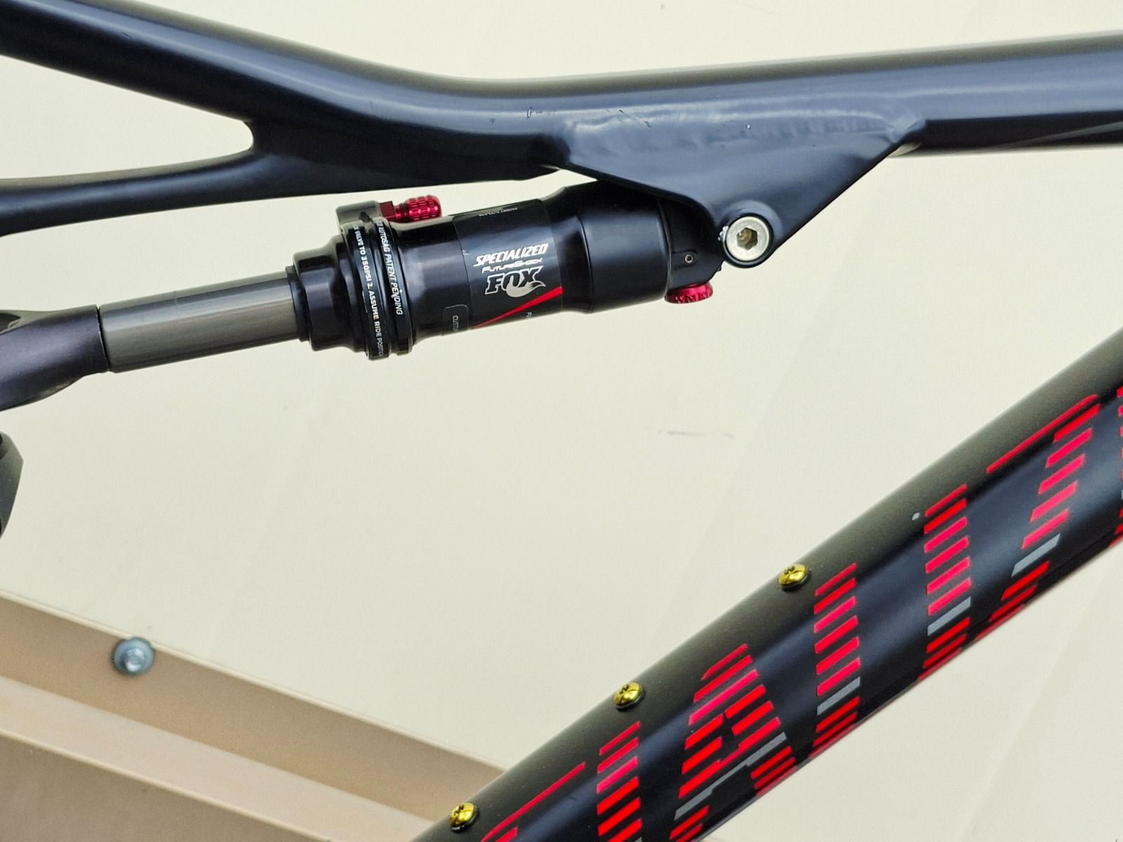 Specialized epic  comp