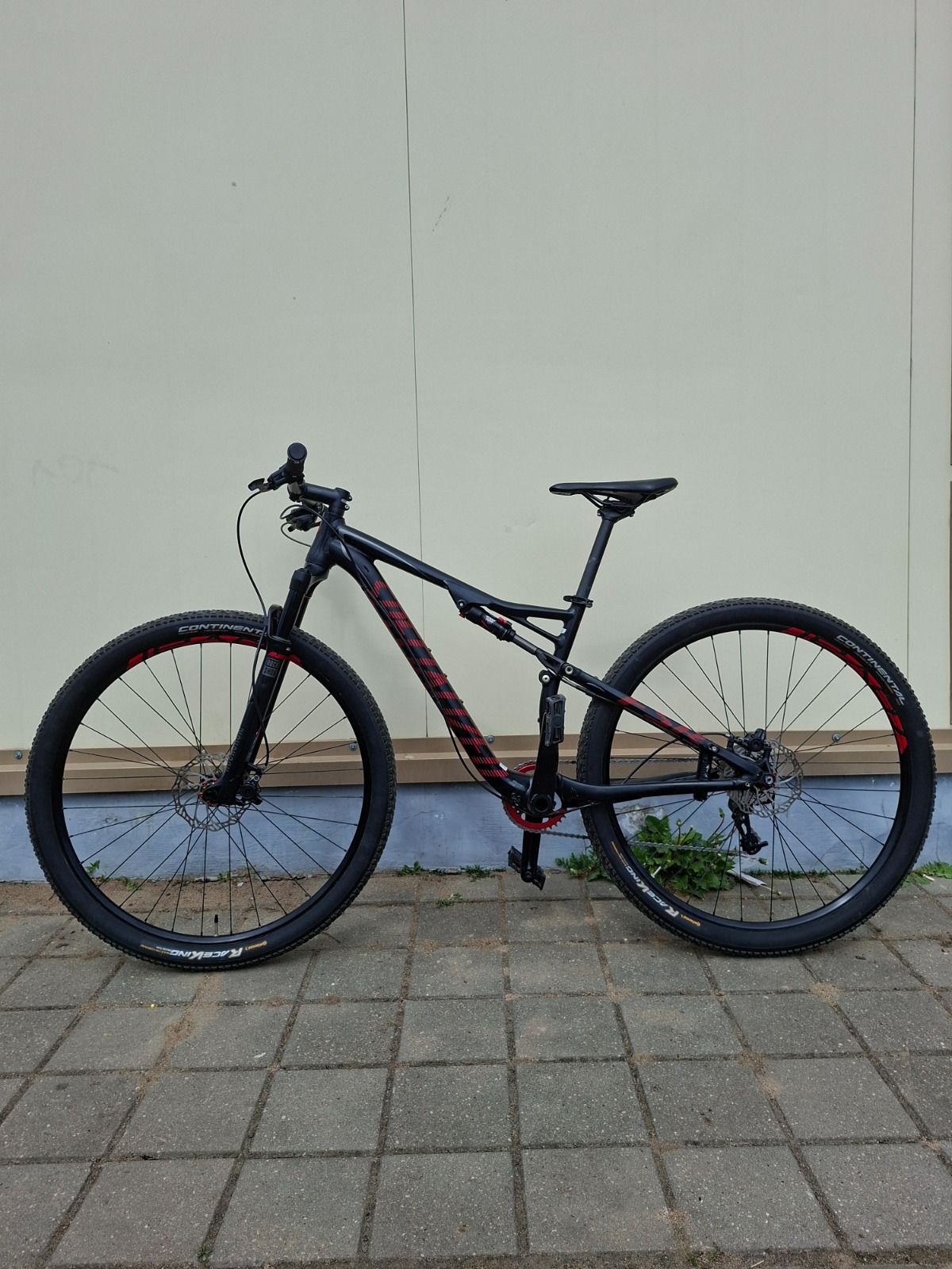 Specialized epic  comp