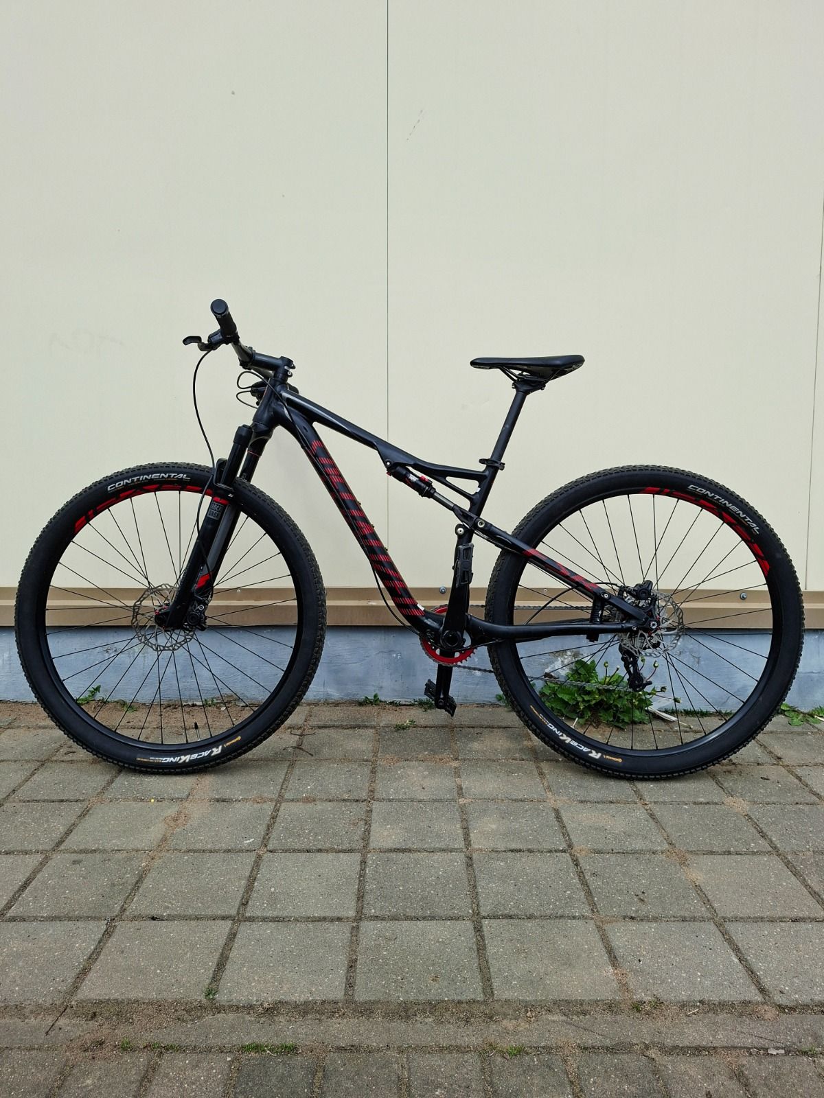 Specialized epic  comp