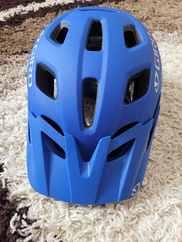 Новый Mips шлем Giro Fixture