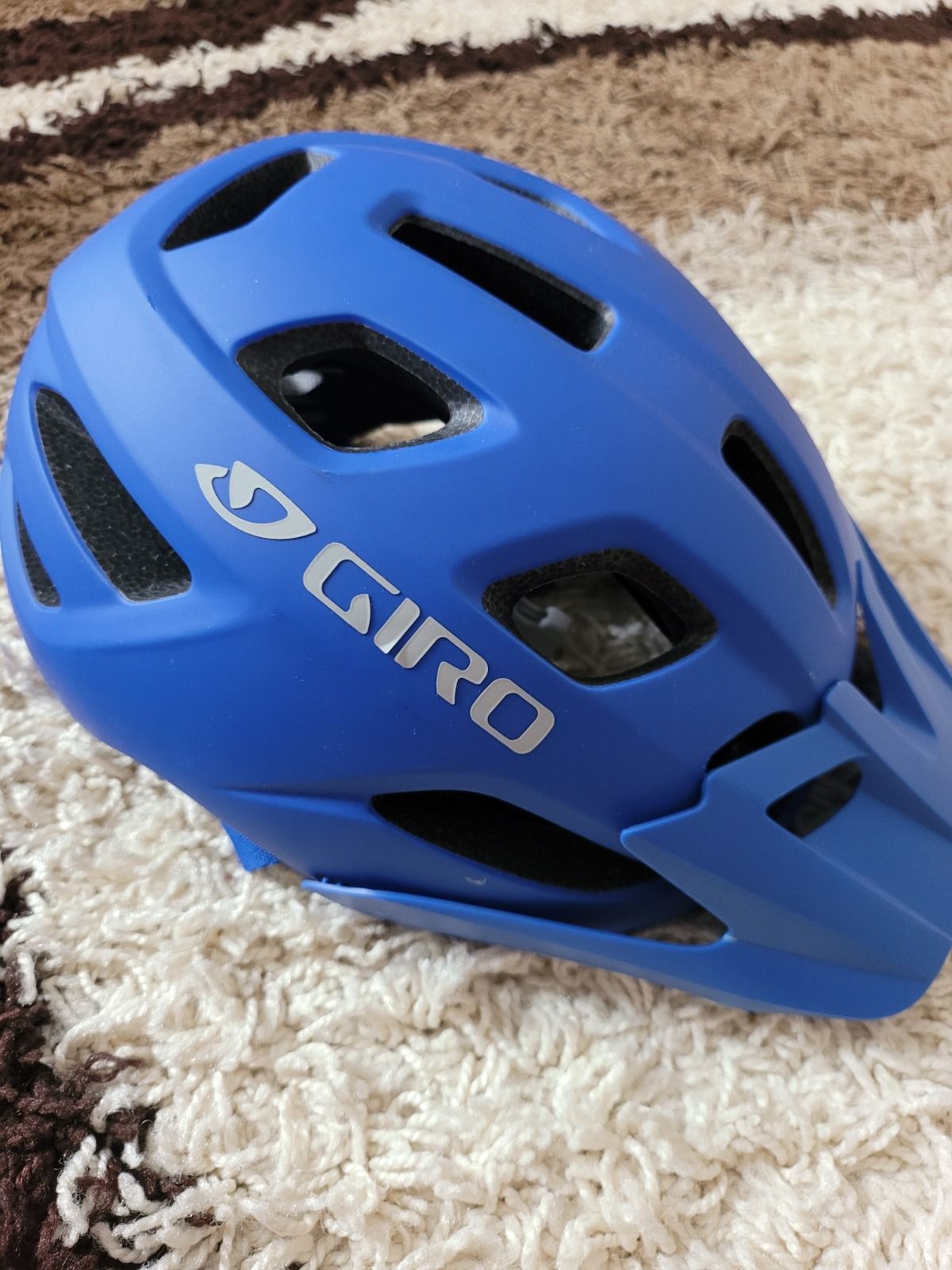 Новый Mips шлем Giro Fixture