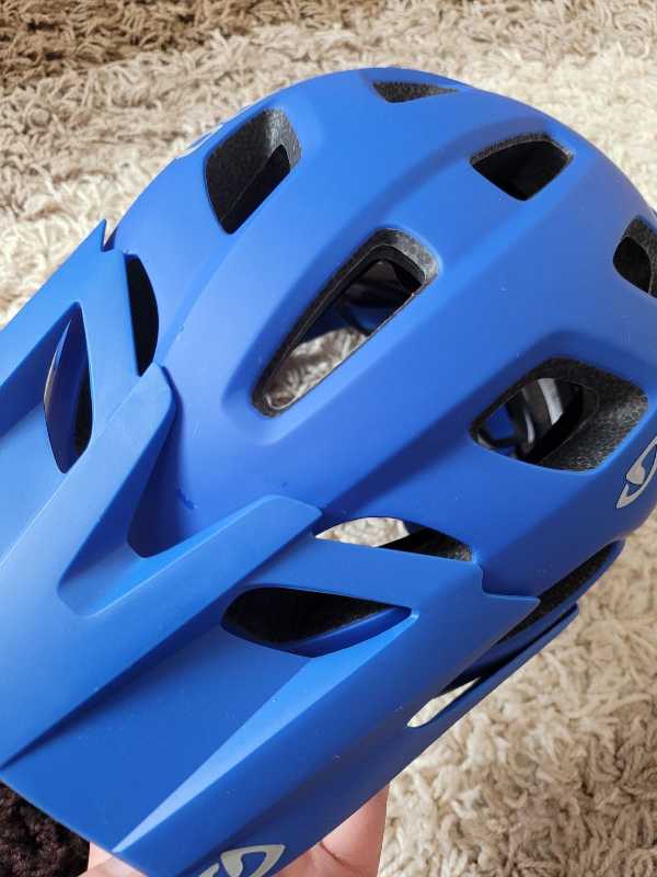 Новый Mips шлем Giro Fixture