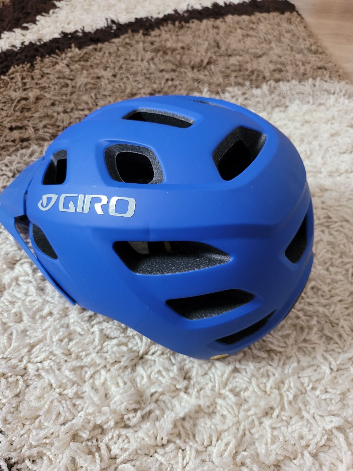 Новый Mips шлем Giro Fixture