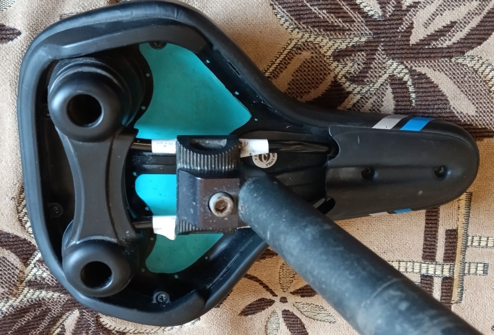Седло комфортное DDK 270x180 мм.