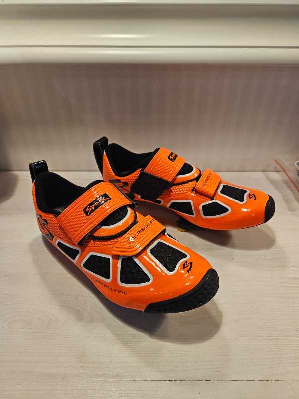 Велотуфли Spiuk Trivium Carbon RLX2, в идеале, на 39-41
