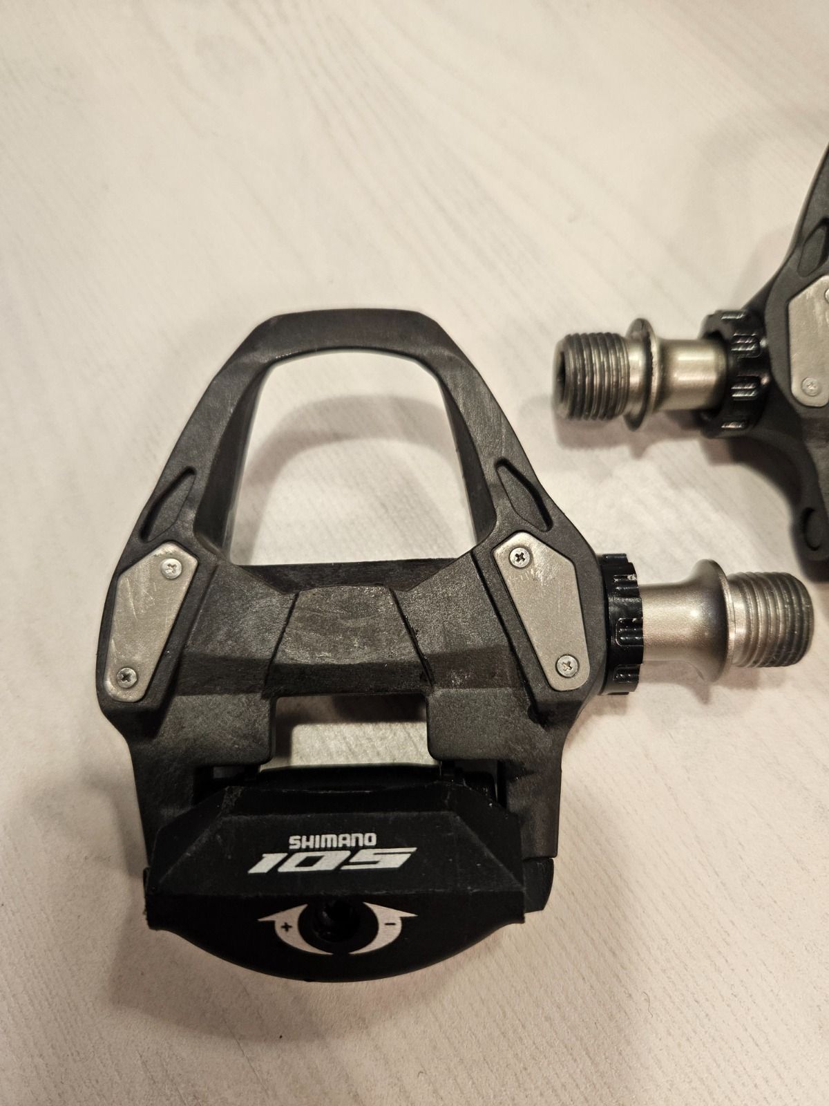 Контактные педали Shimano 105 PD-R7000, карбон, в идеале