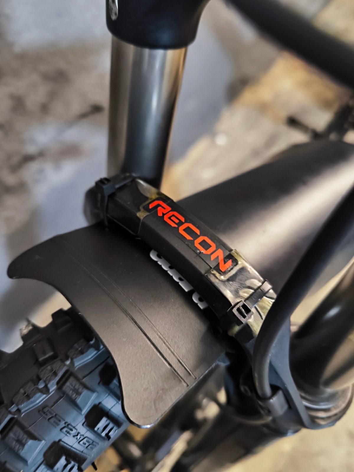 MTB горный велосипед Axess 29 RockShox Recon L