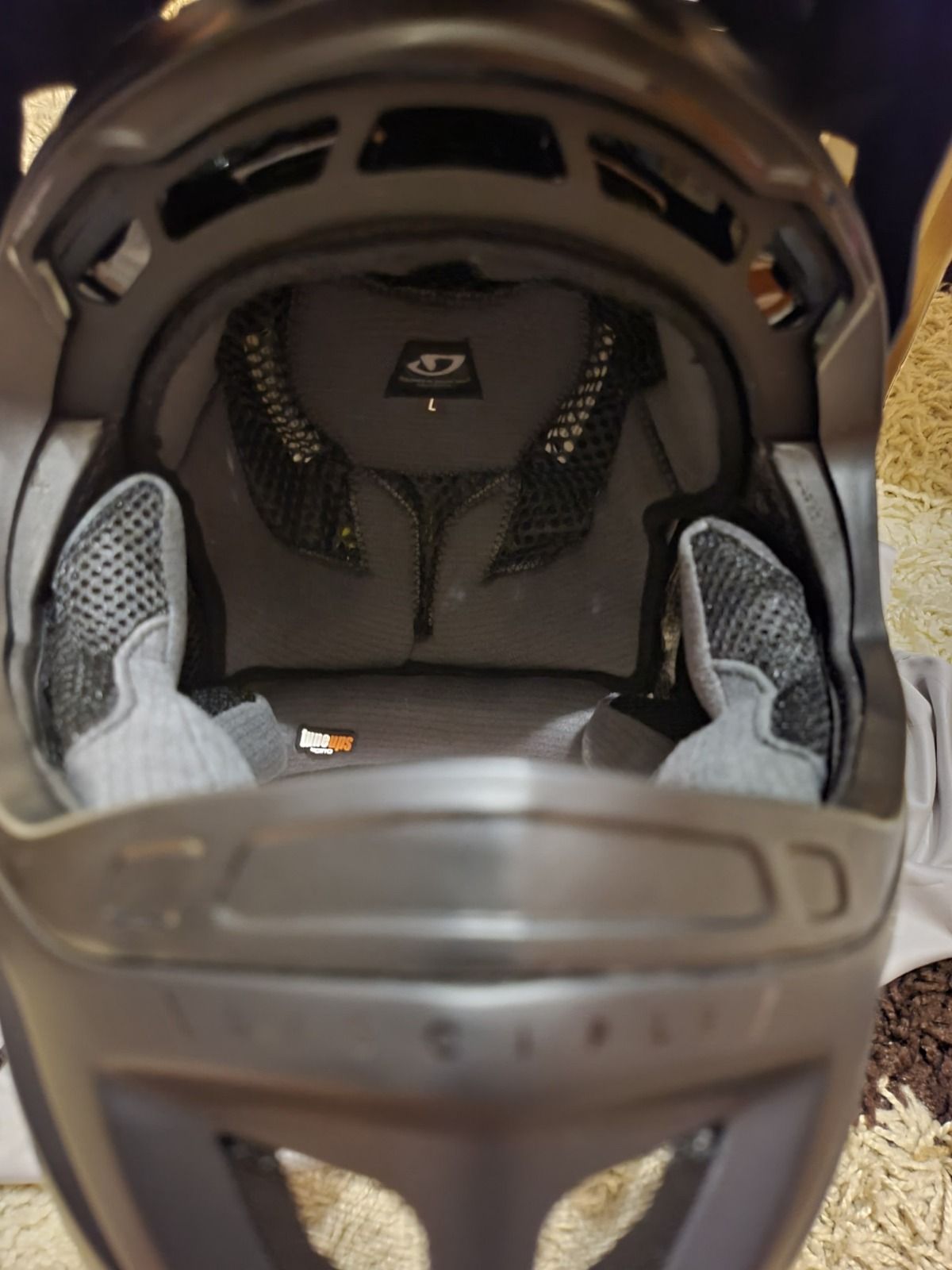 Новый фулфейс Giro Disciple Mips L-размер