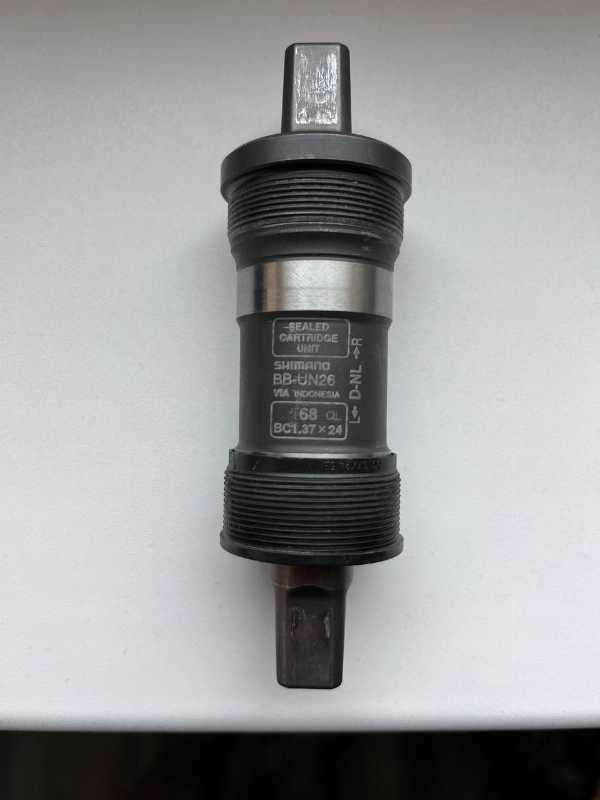 Каретка Shimano BB-UN26 D-NL