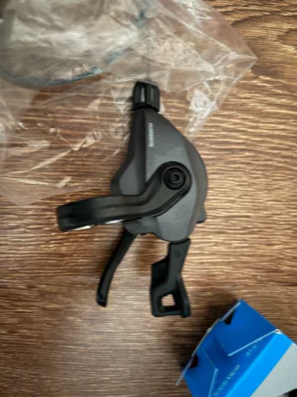 Манетка Shimano XT8100