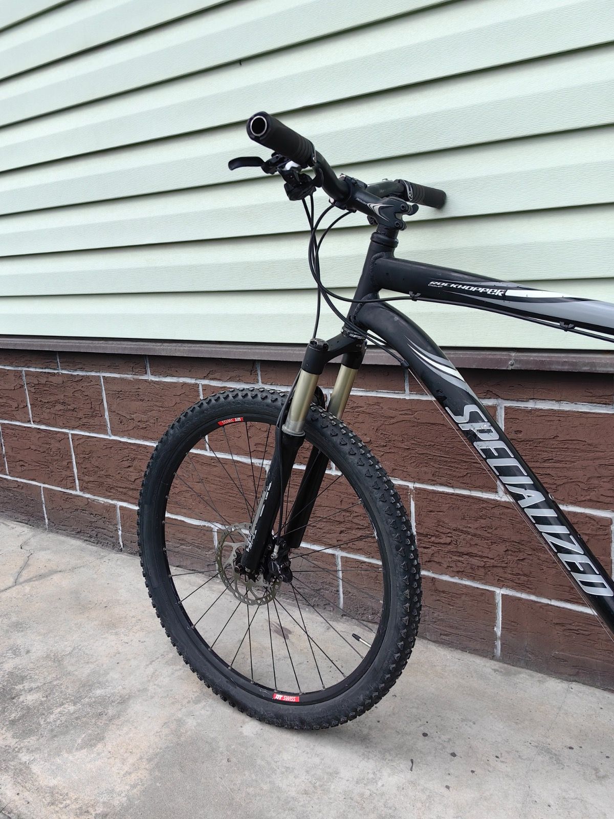 Specialized Rockhopper вкруг Slx, DT Swiss, RockShox