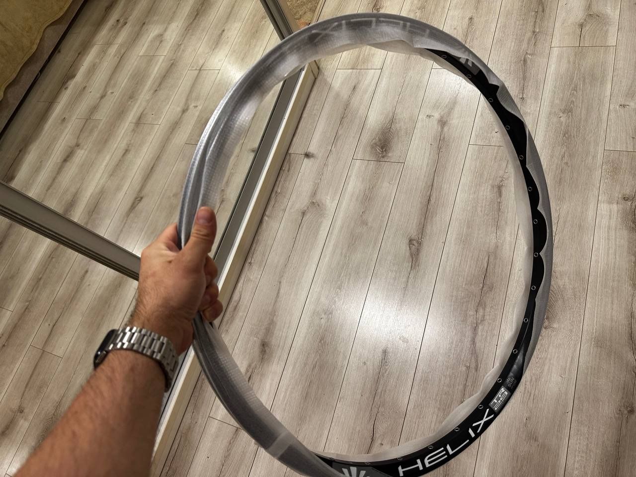 Новый обод SUNringle Helix 27.5