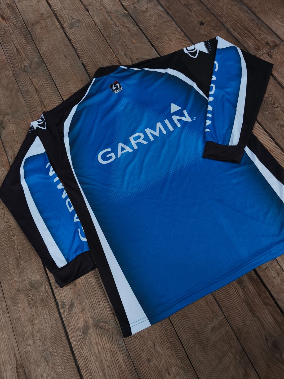 Garmin Sleeve Jersey