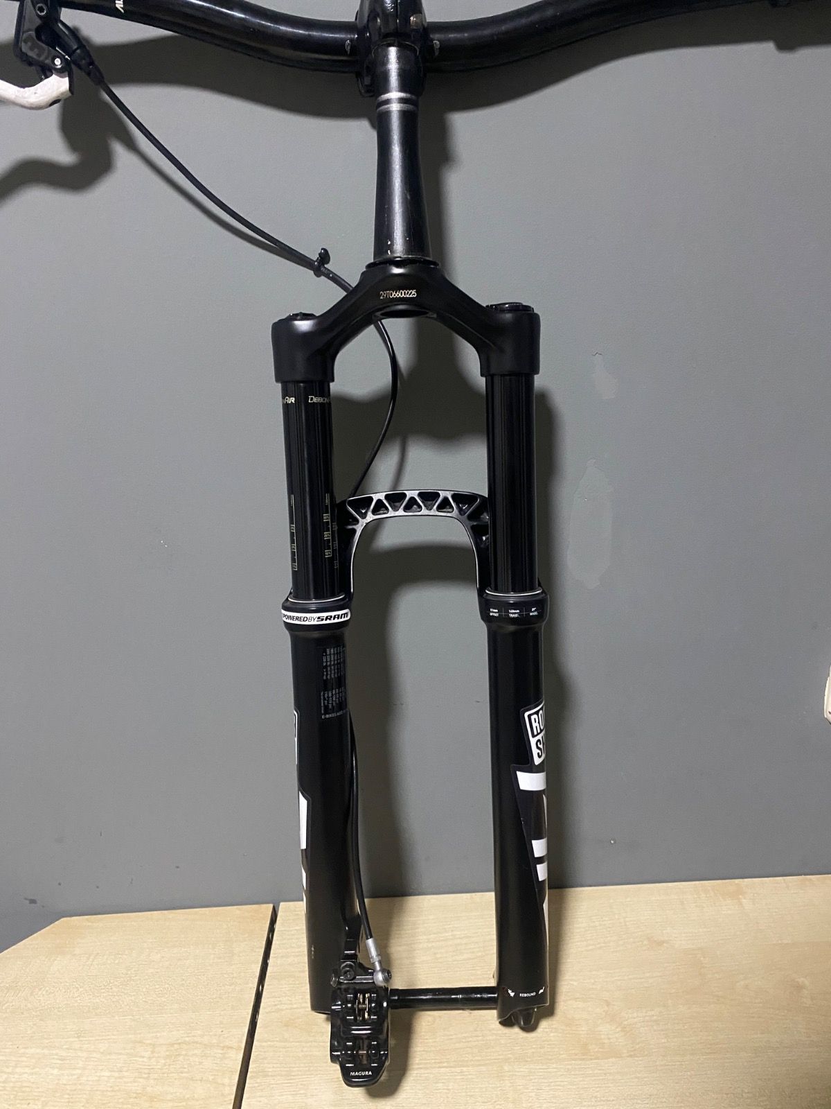 Вилка Rock Shox Pike