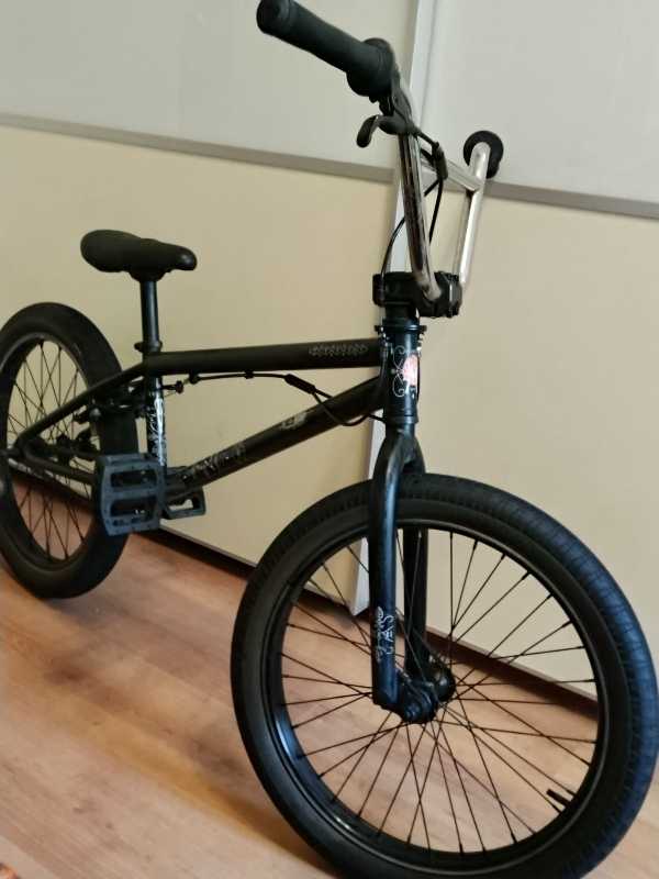 Велосипед трюковый BMX We The People Curse