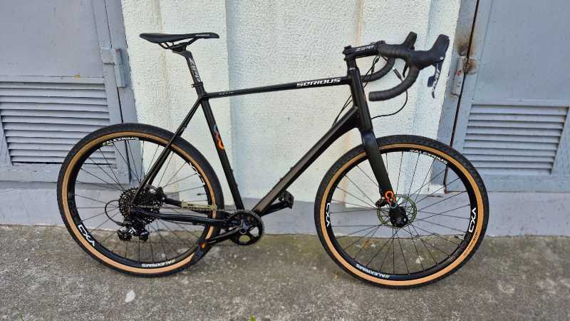 Велосипед SERIOUS GRAVIX PRO, рама 60см, 27.5 колёса.